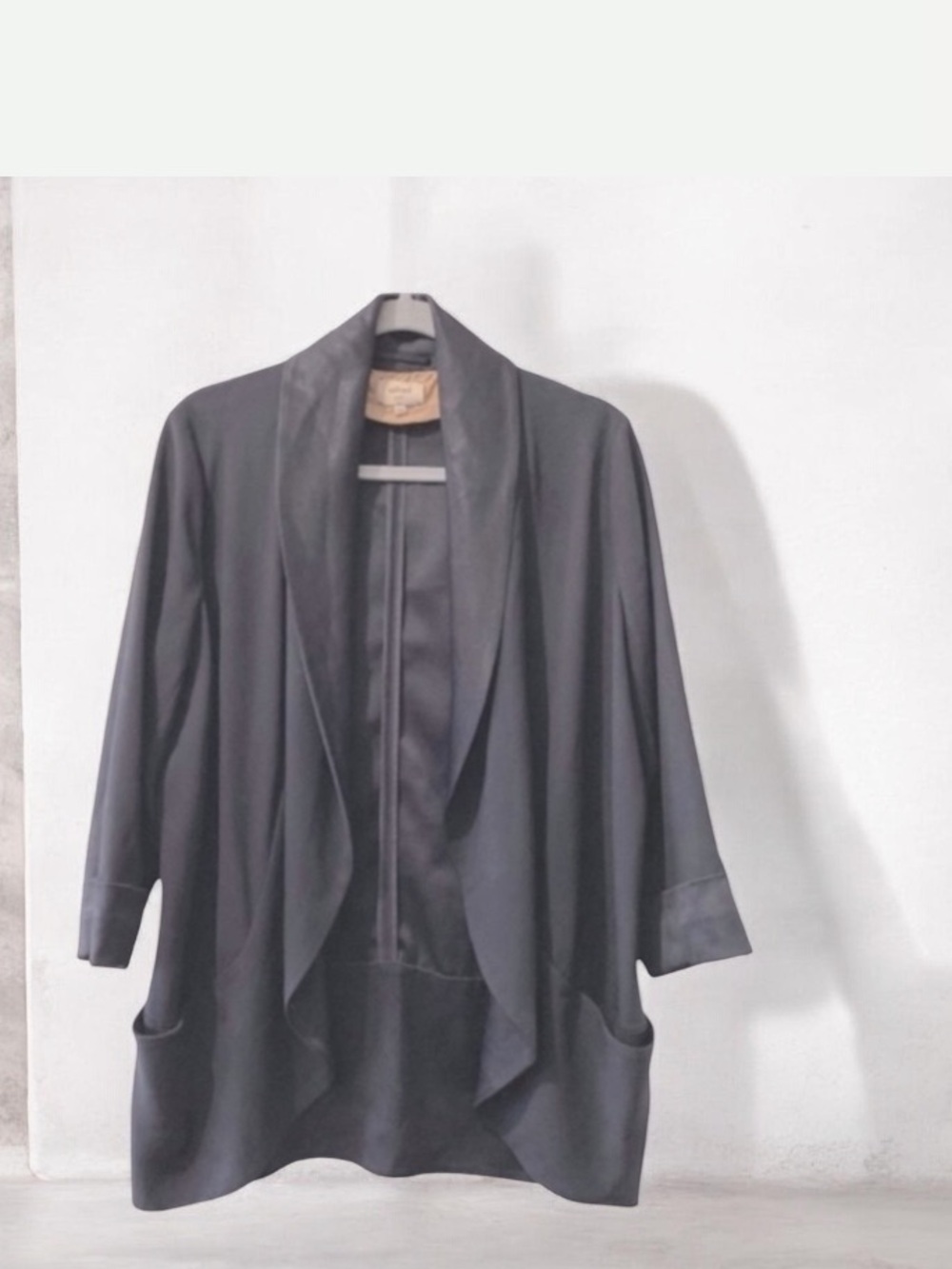 Wilfred Size 8 💯 Trim Silk Chevalier Black Blazer